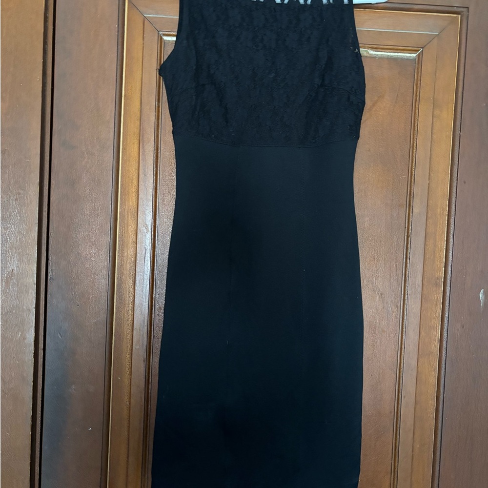 Chic Black Sleeveless Mini Dress
